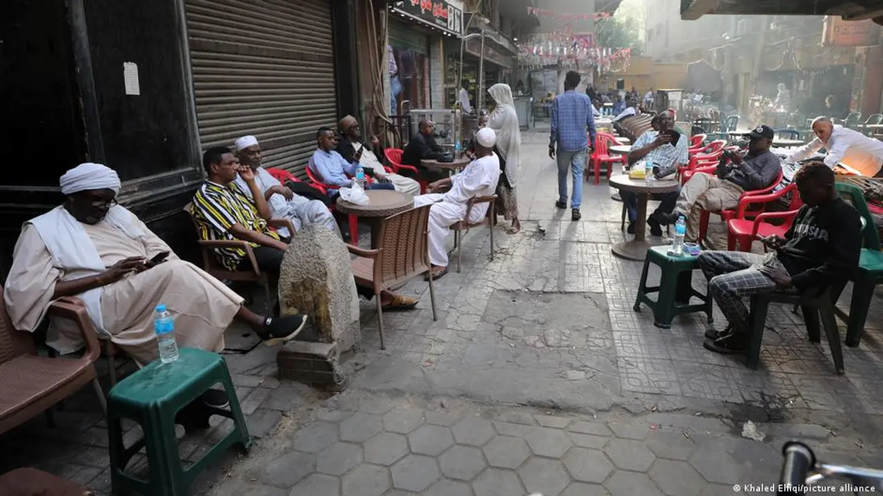 تحديات التوازنات الداخلية في ملف ترحيل السودانيين من الأراضي المصرية